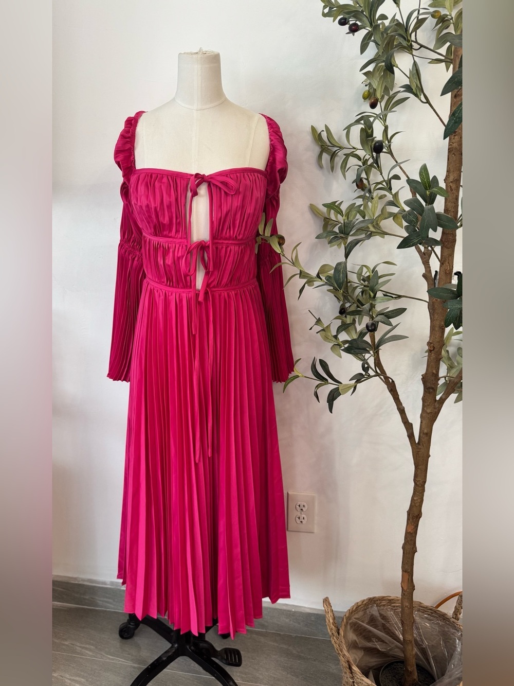 ALAMOUR - Hot Pink Analu Dress - Picture 3 of 8
